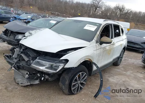 2018 Volkswagen Tiguan 2.0T Se/2.0T Sel z USA, uszkodzony, nr VIN 3VV3B7AX1JM078377